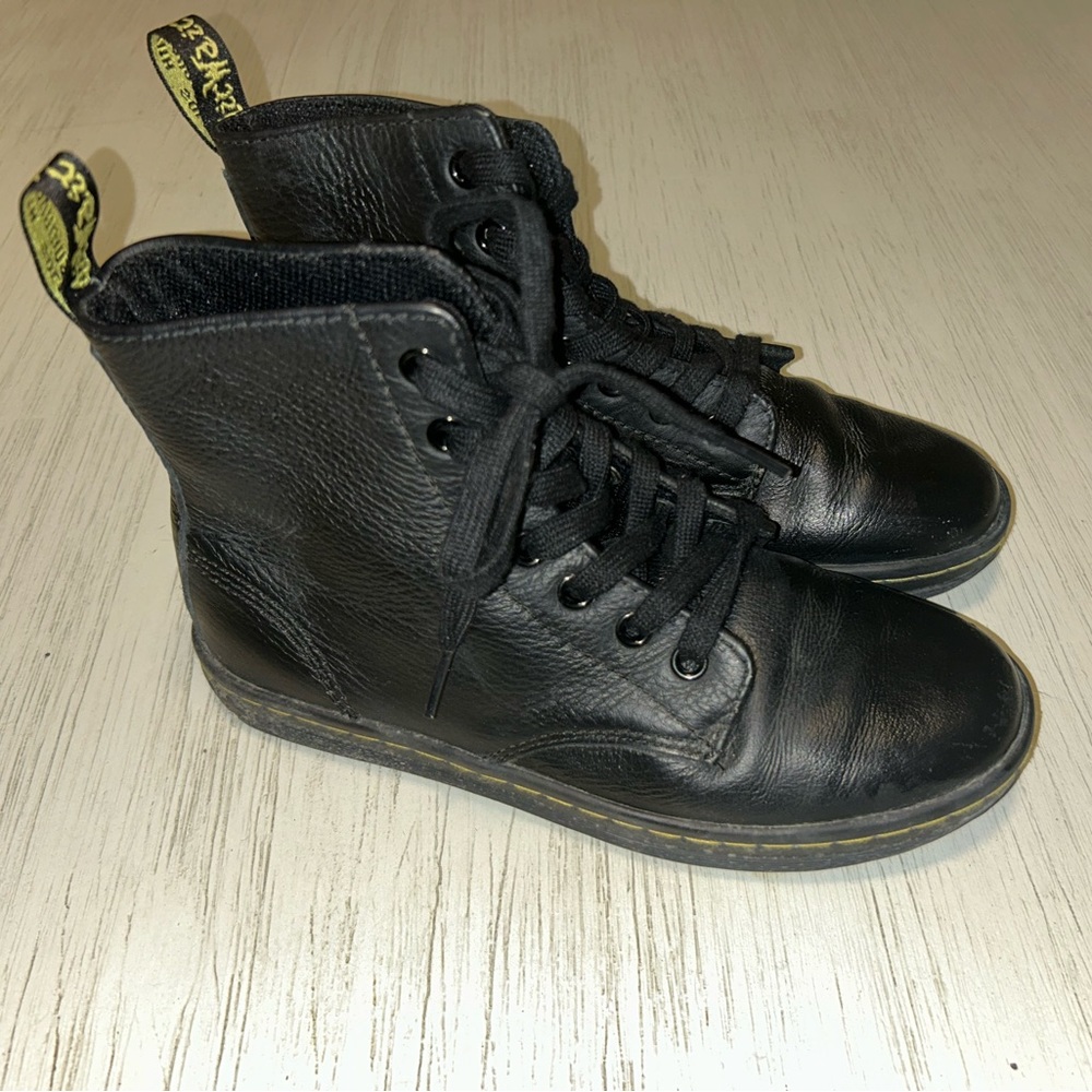Dr. Martens Black Leather LeytonCombat Boots AW004 Size 5